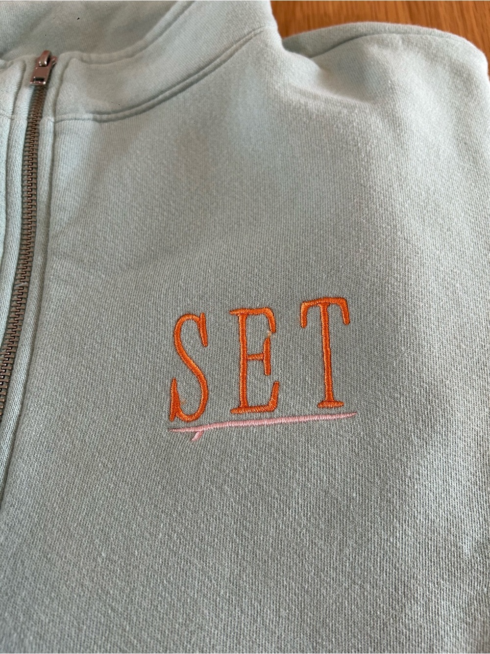 SET Active Midweight Sweats Staple Resort Funnel Zip Color Tropics Size XL NWOT - Picture 10 of 14